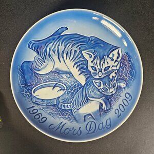 B & G Large 9 inch 1969 Mars Dag. 2009 Jubilee Mother's Day Plate Blue & White